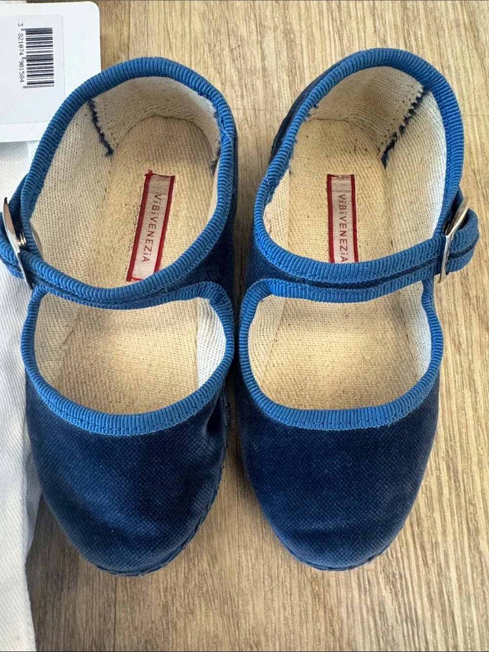 Vibi Venezia girls Velvet Mary Jane Shoes